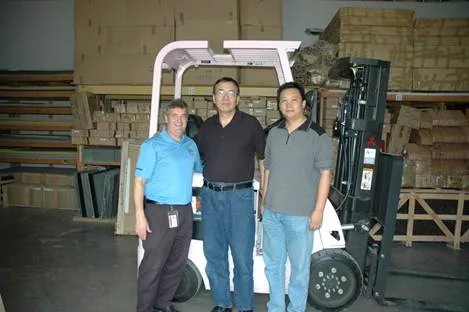 Mitsubishi Forklift Trucks of Houston Sell Pink Forklift for Good Cause