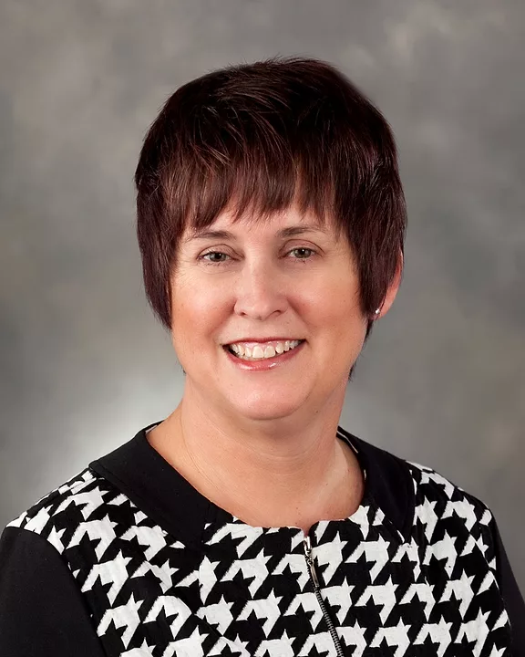 Mirador Names Cindy Waldron Executive Director