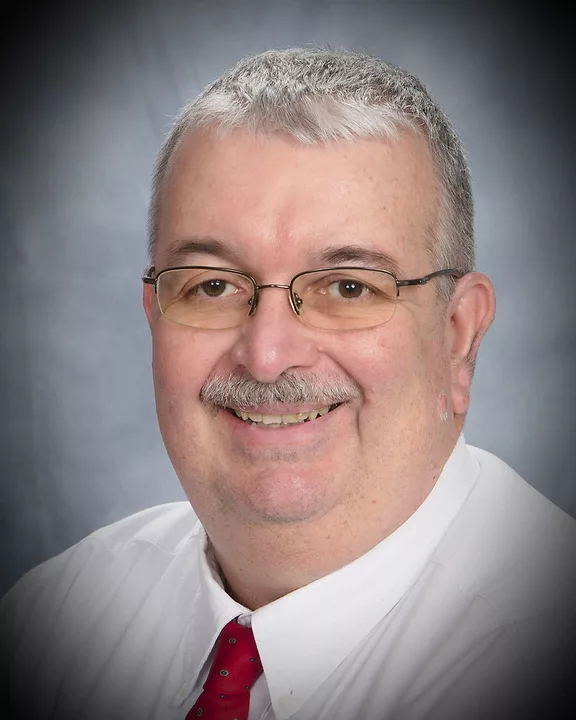 ASCE Presents 2015 Stephen D. Bechtel Pipeline Engineering Award to LAN Chief Pipe Engineer Robert Card