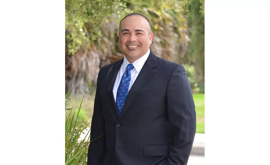 Carlos Alvarez
