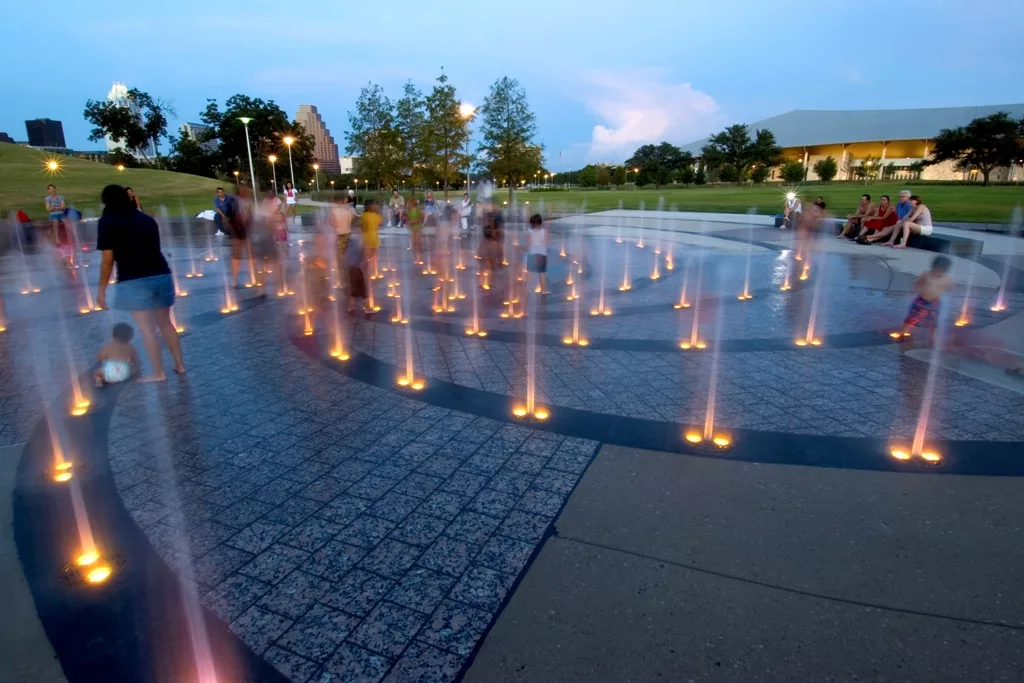 PHASE II OF AUSTIN’S RENOWNED TOWN LAKE PARK COMPLETE