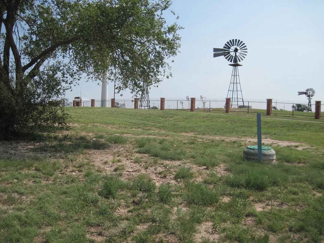 TSPE South Plains Chapter Gives LAN Trailblazer Award for Lubbock Sewer Project