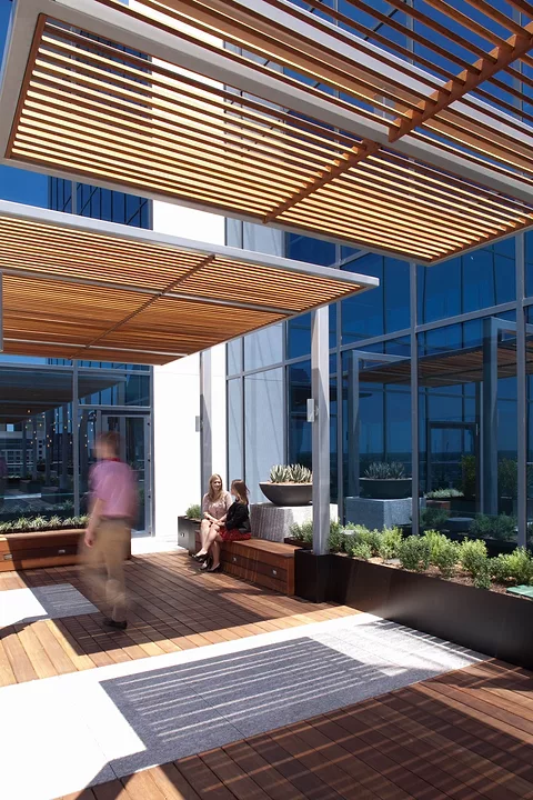 TBG PARTNERS PROVIDES DESIGN SERVICES FOR BOSTON CONSULTING GROUP’S NEW 57,000-SF DALLAS OFFICE