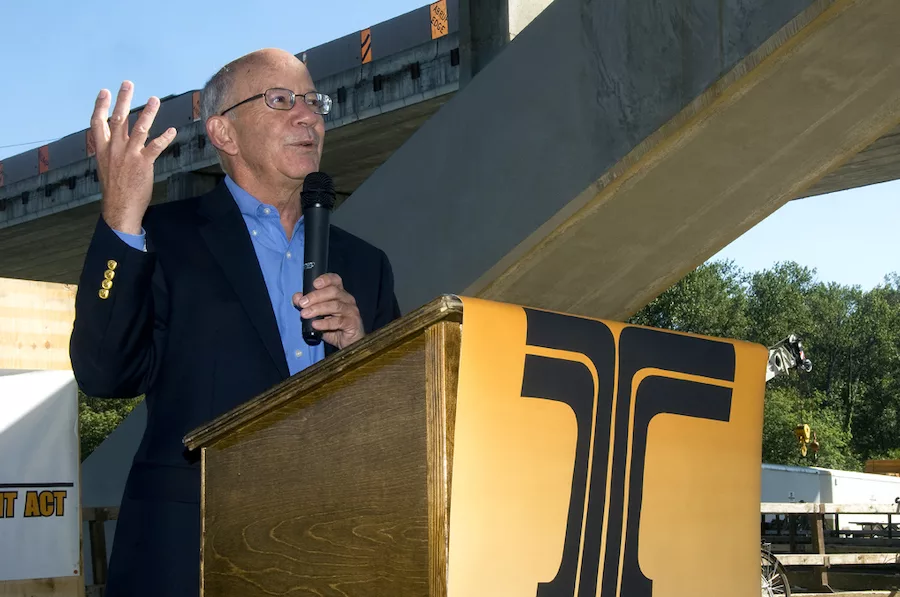 Rep._DeFazio_at_WRB_(6059435257).jpg