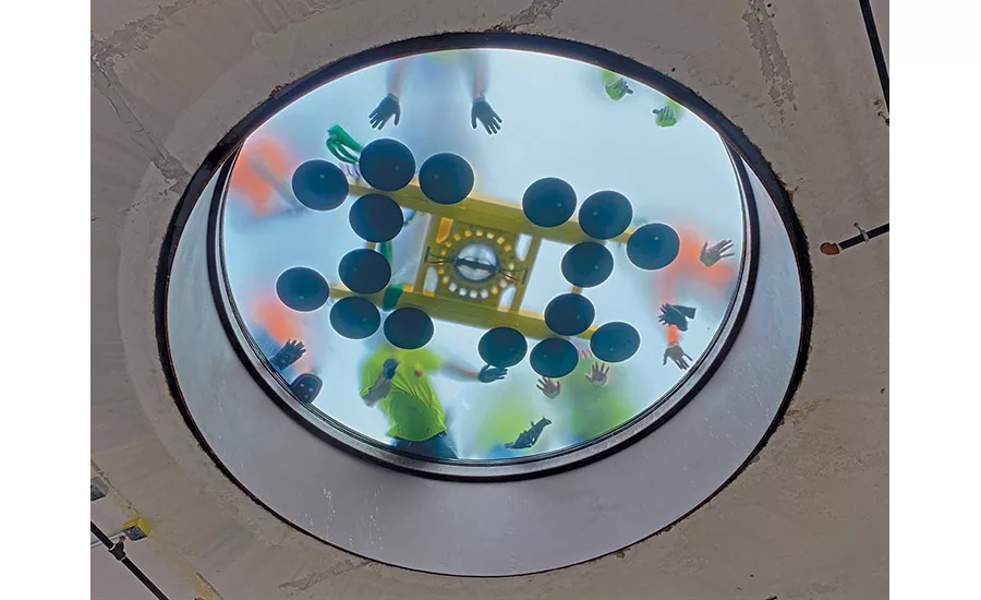 Glass Manipulator
