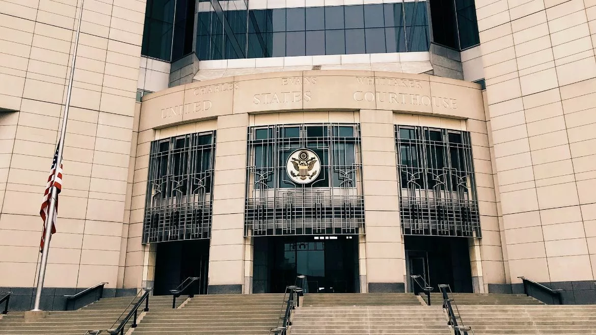 Whittaker_Federal_Courthouse_Kansas_City_MO_ENRwebready.jpg