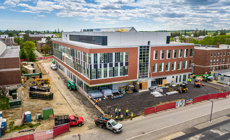 A three-story, 108,000 sq-ft multi-use facility for the University of Maine’s Biomedical Engineering Program