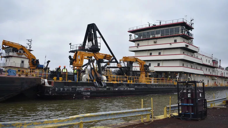 USACE_Dredge_Hurley_ENRweb.jpg