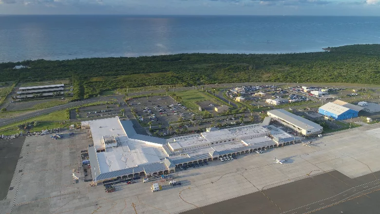 Rohlsen_airport_ENRweb.jpg