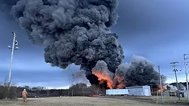 East_Palestine_derailment_fire_ENRweb.jpg