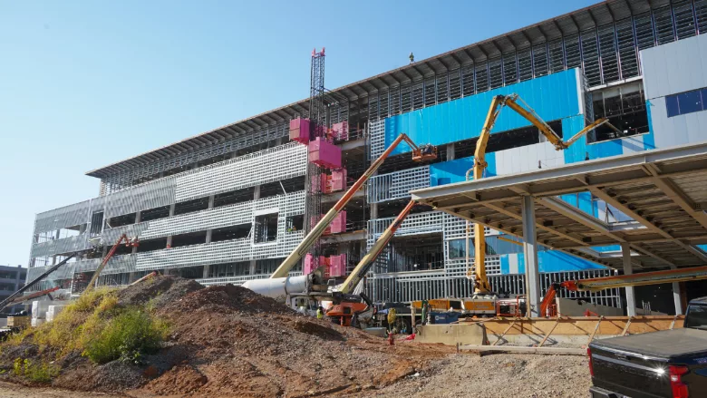 Louisville_VA-construction_October24_ENRweb.jpg