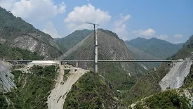asymmetrical cable-stay design