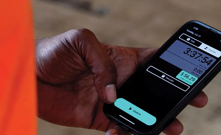 A man using mobile app BuilderFax