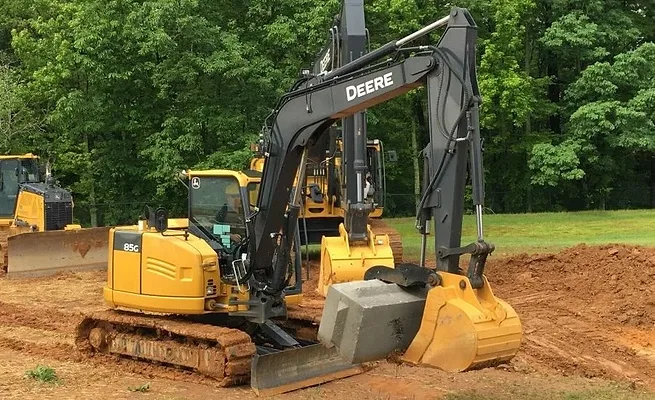 John-Deere-Excavator-900.550v3.jpg John Deere