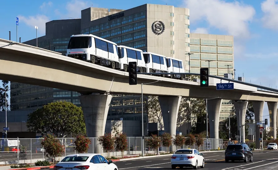 LAX Automated People Mover Delays