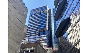 NYCPfizerRubenstone.png Pfizer HQ buckled beams