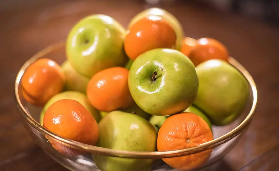 Apples & Oranges