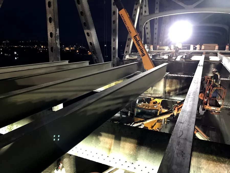 Brent Spence Bridge damaged beams