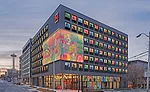 Los Angeles citizenM modular hotel