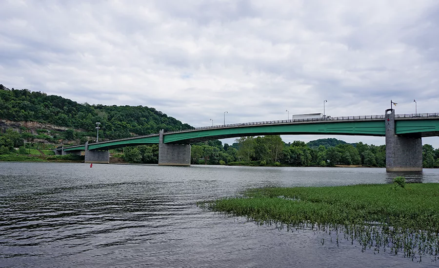 Hulton Bridge