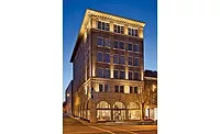 Quirk Hotel exterior