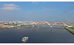 Frederick Douglass Memorial Bridge