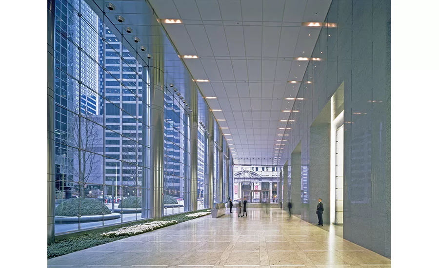 UBS Tower’s 40-ft-tall cablestayed glass wall