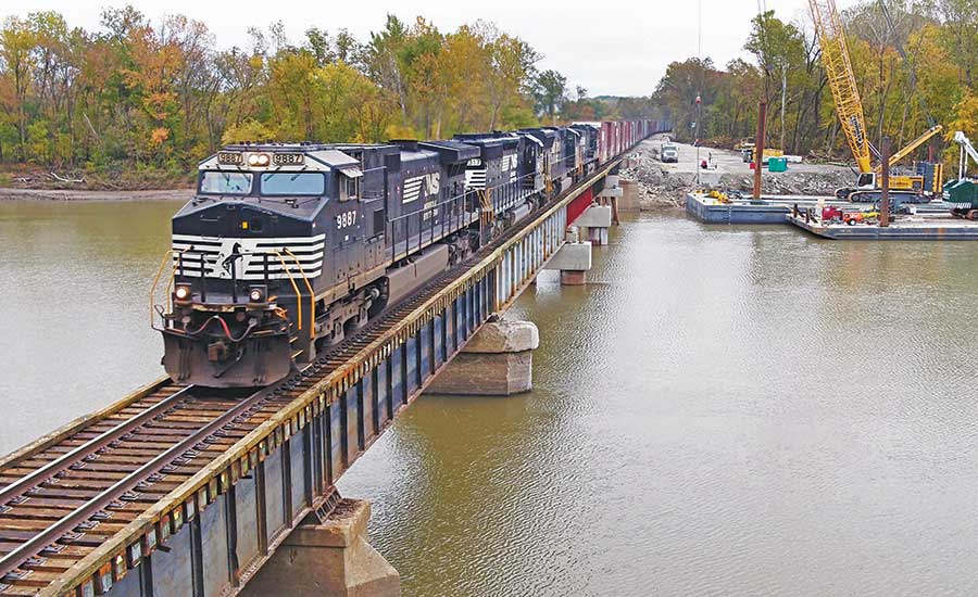Award Of Merit Small Project Norfolk Southern Railroad Grand River Bridge Emergency Repairs 11 10 Engineering News Record