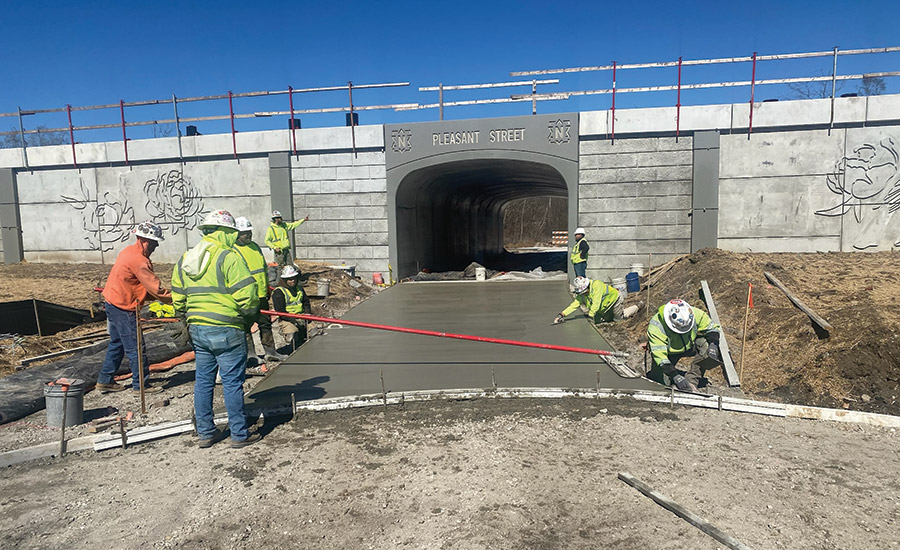 Workers pour concrete