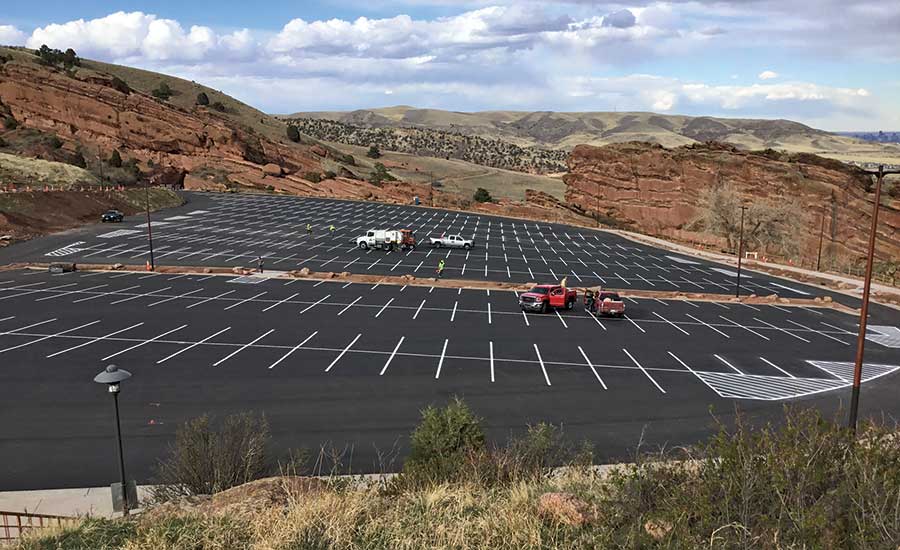 Red Rocks Park parking lot