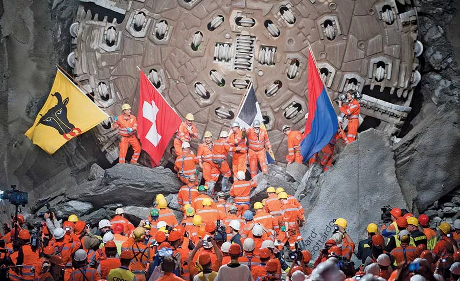 Swiss rail tunnel opens