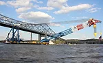 Crane with a 3.8-million-lb lifting capacity