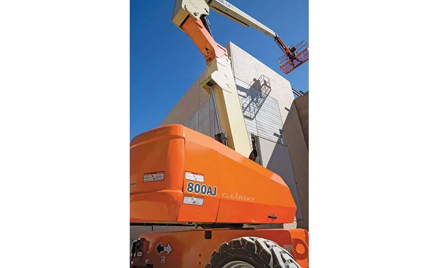JLG