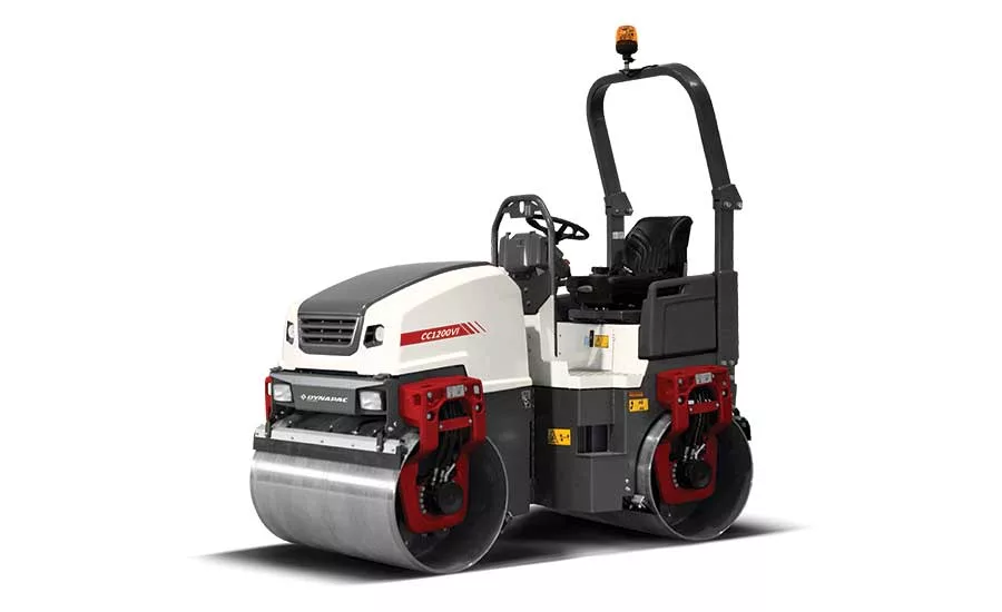 CC1100/CC200 VI asphalt roller