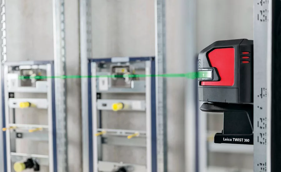 Leica Lino L2P5G point-and-line laser