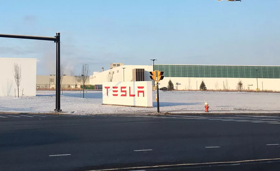 Tesla solar-panel factory project