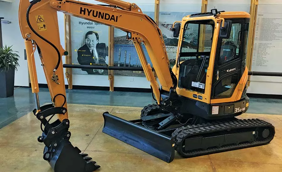 R35Z-9A compact excavator
