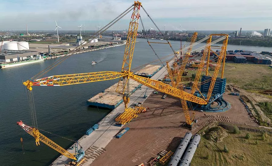 Sarens megacrane