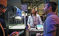 HoloLens 2 HoloLens 2