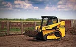 RT135 compact track loader