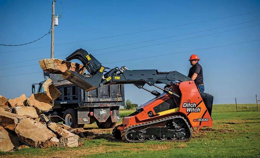 SK3000 stand-on skid steer loader