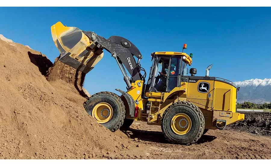 Deere’s L-Series of wheel loaders