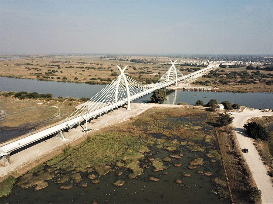 Okawango-Bridge---Botswana