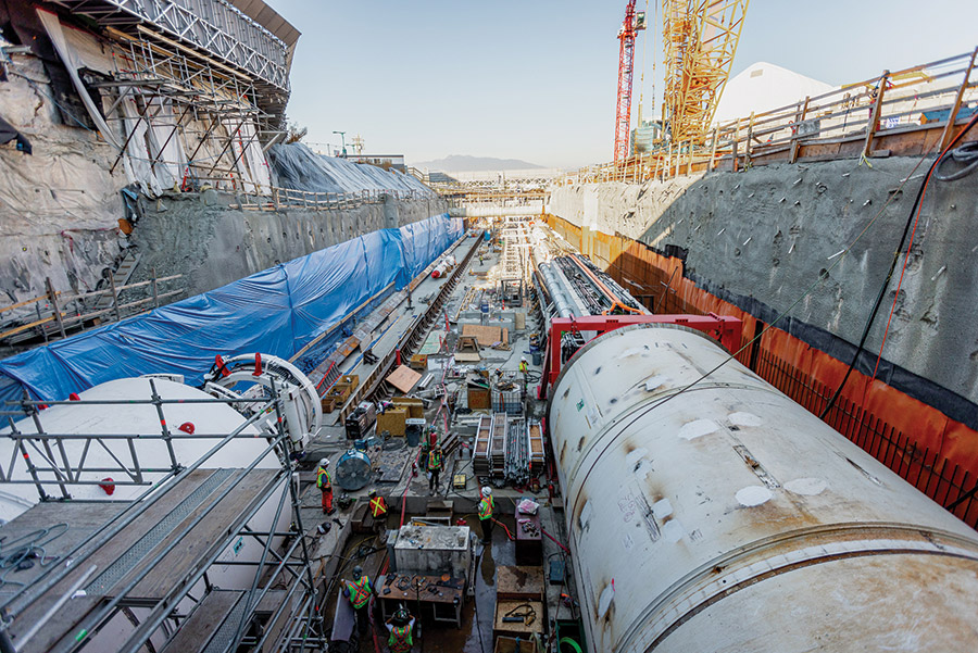 tunnel boring machine