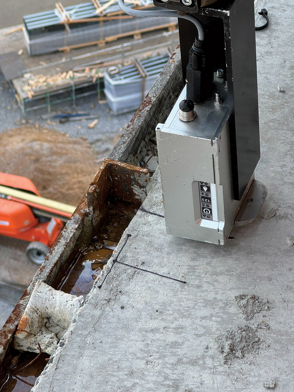 Raise’s robotic platform
