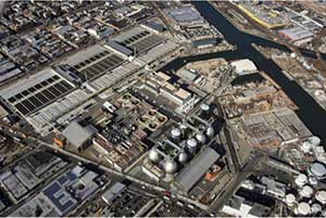 Newtown Creek wastewater treatment plant aerial view
