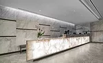 United Airlines’ United Polaris business class facility