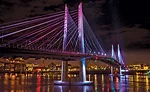 Tilikum Crossing light system