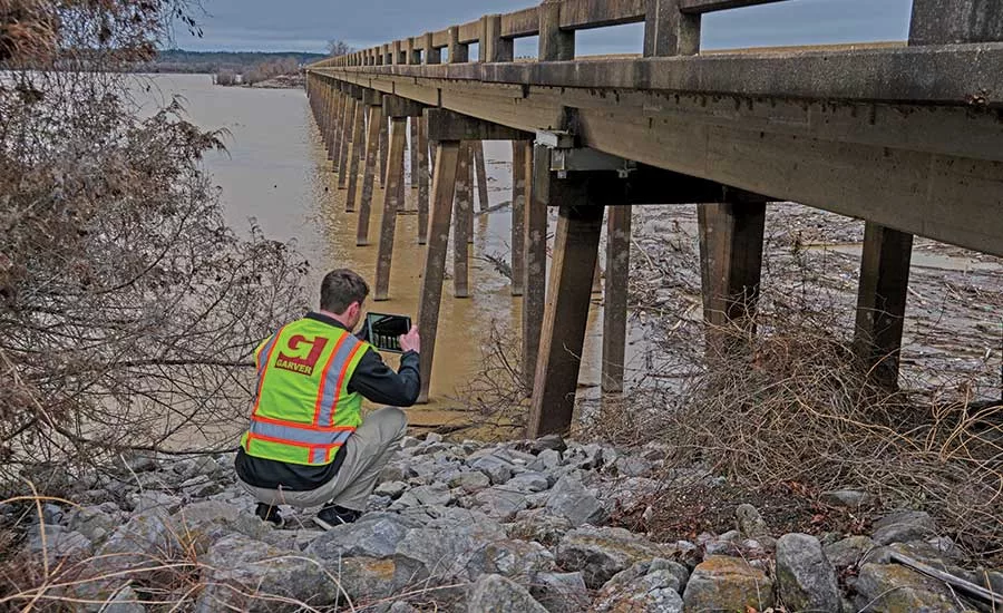 Garver’s bridge inspection team