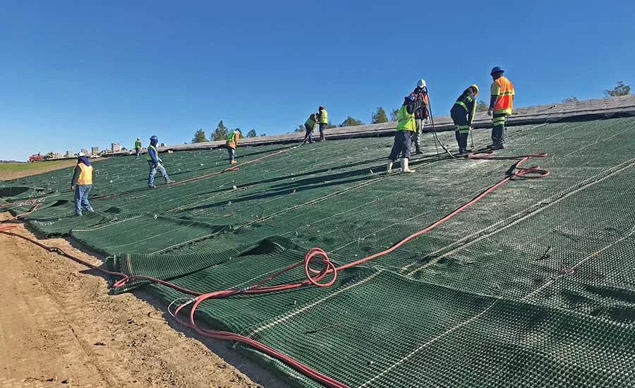 Turf reinforcement mat